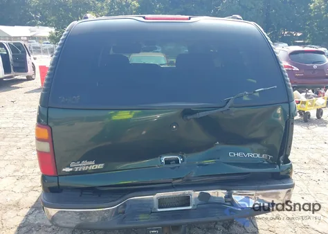 2003 Chevrolet Tahoe Ls из США, поврежденный, VIN 1GNEC13ZX3R115533